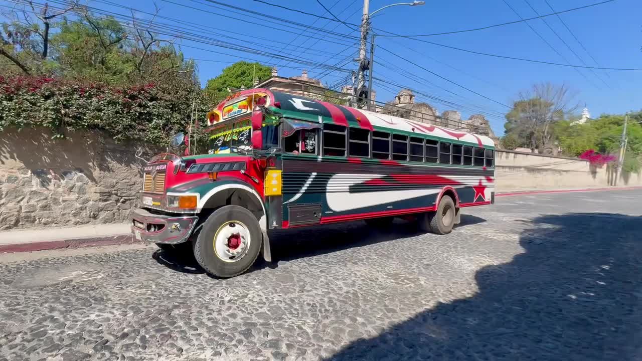 Chicken bus!